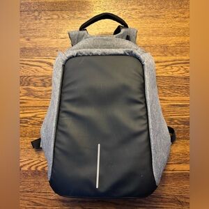 XDDesign Bobby Original Anti-Theft Laptop Backpack 12.5L with 15.6" laptop